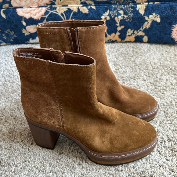 **STEVE MADDEN** NWT women’s zipper boots SIZE 8.5 - Picture 1 of 9